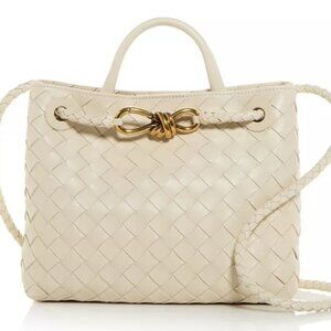 New Bottega Veneta White Small Andiamo Bag